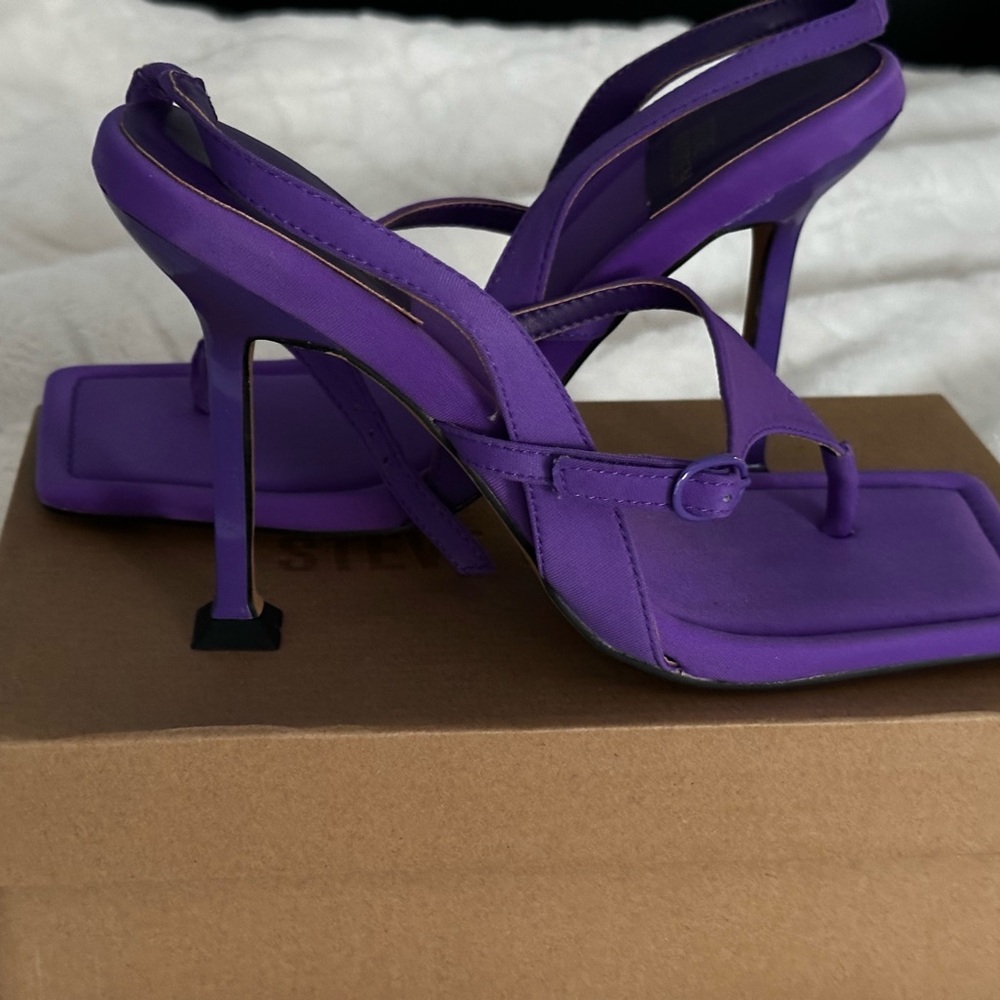 Steve Madden Vibrant Purple Heels